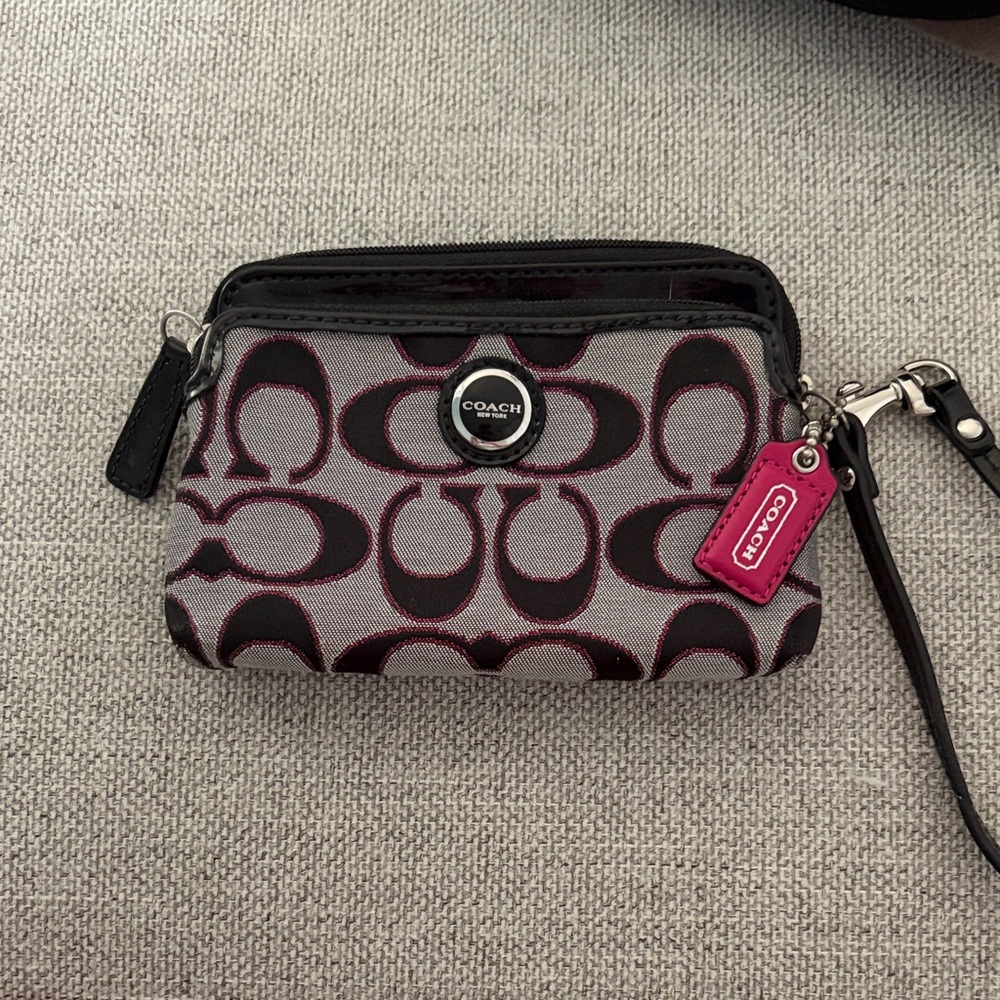 COACH Gray and Pink Signature Wristlet Clutch